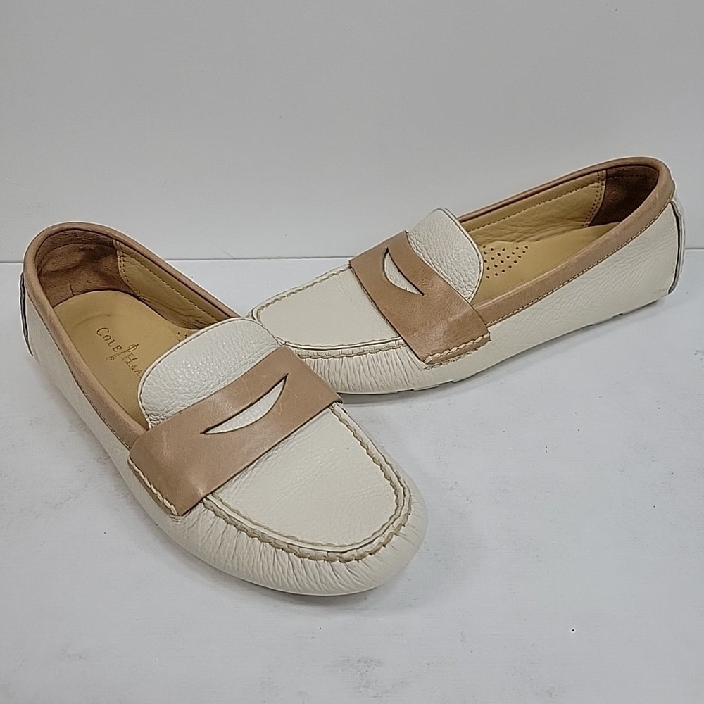 Cole Haan Slip On‎ Loafers Beige Womens D39386  Size 5.5B Air Soles Non Slip